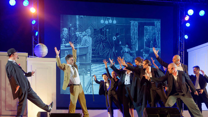 Мюзикълът „Чаплин“– грандиозен триумф на българската премиера във Варна!